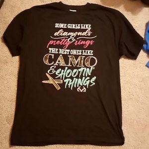 Black women's country girl medium t-shirt